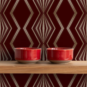 Carta da parati Sfondo bordeaux con rombi ritmici e linee a zigzag